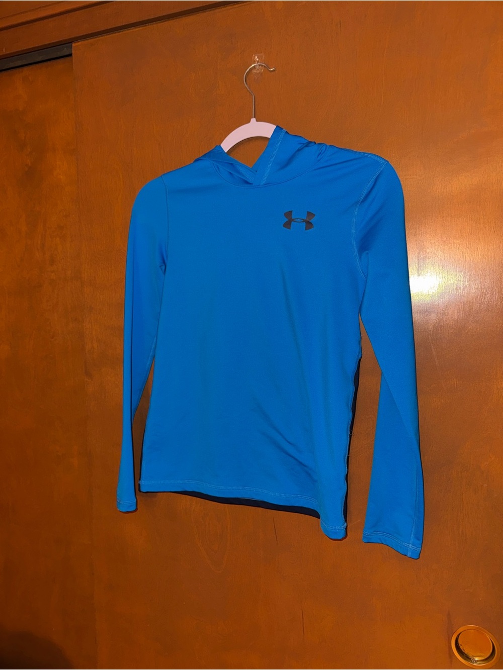Under Armour Boys Bright Blue heat gear hoodie